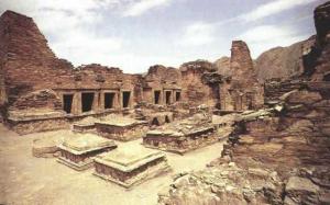 塔克特依巴依寺庙和萨尔依巴赫洛古遗址