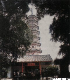 梁代建广州六榕寺，后毁于战火，1097年重建