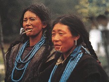 珞巴族妇女