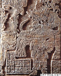 玛雅时期的石雕