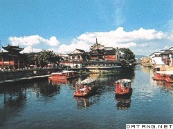 秦淮河流域,Qinhuai River basin,音标,读音,翻译