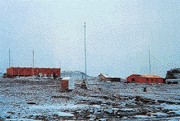 中国南极长城站短波通信用菱形天线