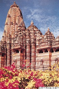印度教堪达尔亚玛德巴寺