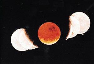 月食的连续照片，可见到地球影